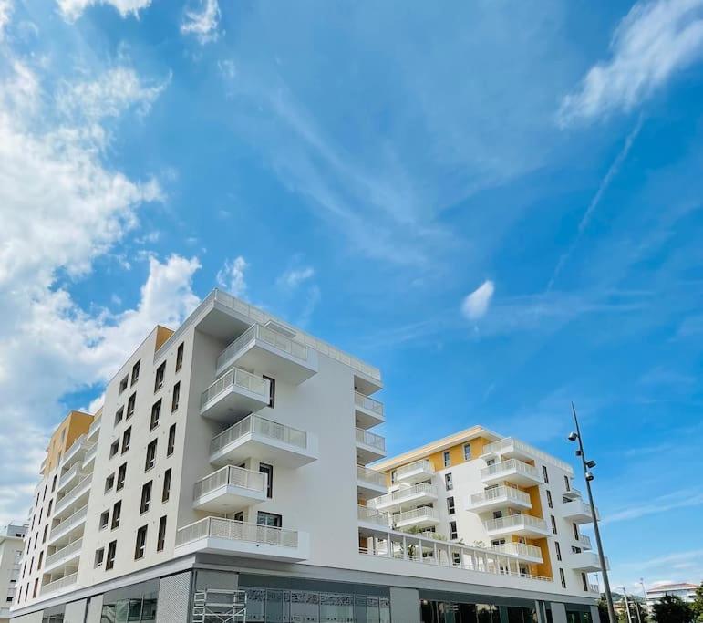 Logement Moderne Luxueux Parking Ac Cote De La Mer Nicea Zewnętrze zdjęcie