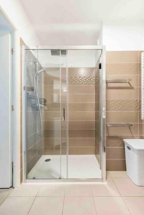 Logement Moderne Luxueux Parking Ac Cote De La Mer Nicea Zewnętrze zdjęcie