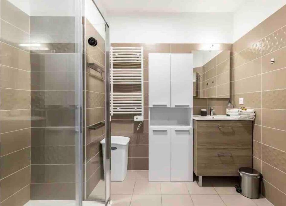 Logement Moderne Luxueux Parking Ac Cote De La Mer Nicea Zewnętrze zdjęcie