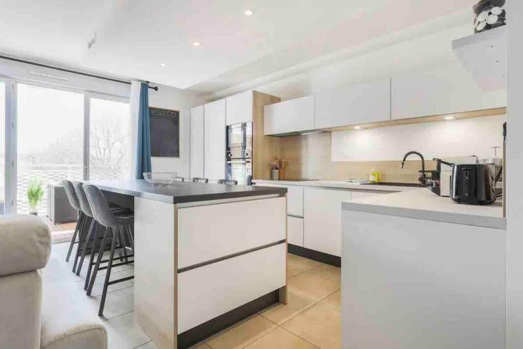 Logement Moderne Luxueux Parking Ac Cote De La Mer Nicea Zewnętrze zdjęcie